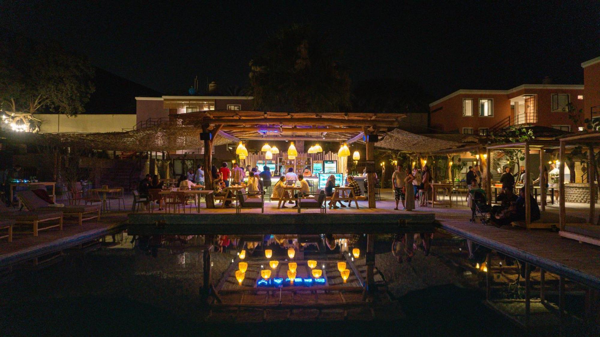Hotel Viajero Huacachina *