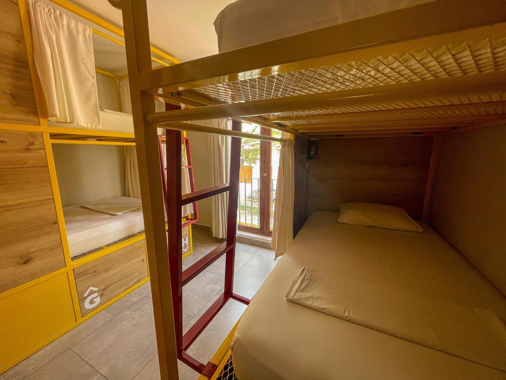 Hotel Viajero Huacachina *